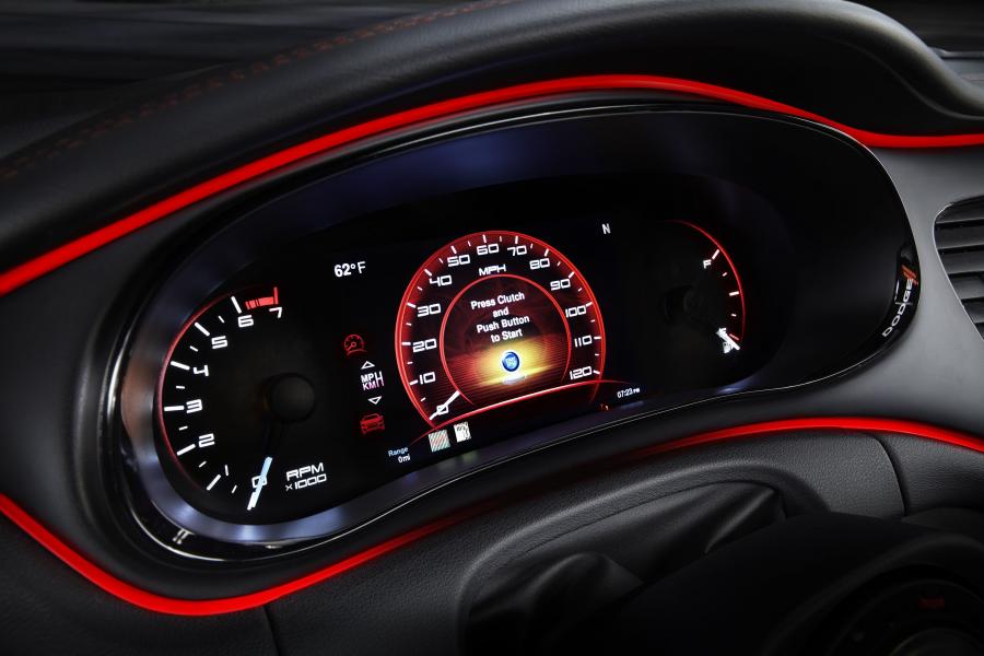  Dodge Dart 2012 года  (фото 12 из 145)